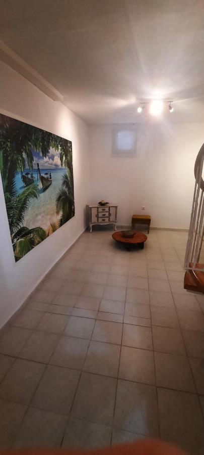 Nirvana House Sani  Extérieur photo