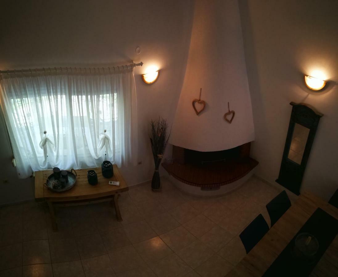 Nirvana House Sani  Extérieur photo